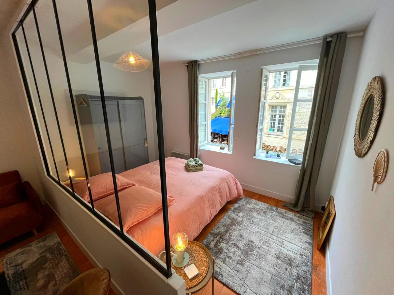 Elegant Studio En Hypercentre Dans Le Quartier Historique Anime Avec Parking Gratuit Caen Kültér fotó