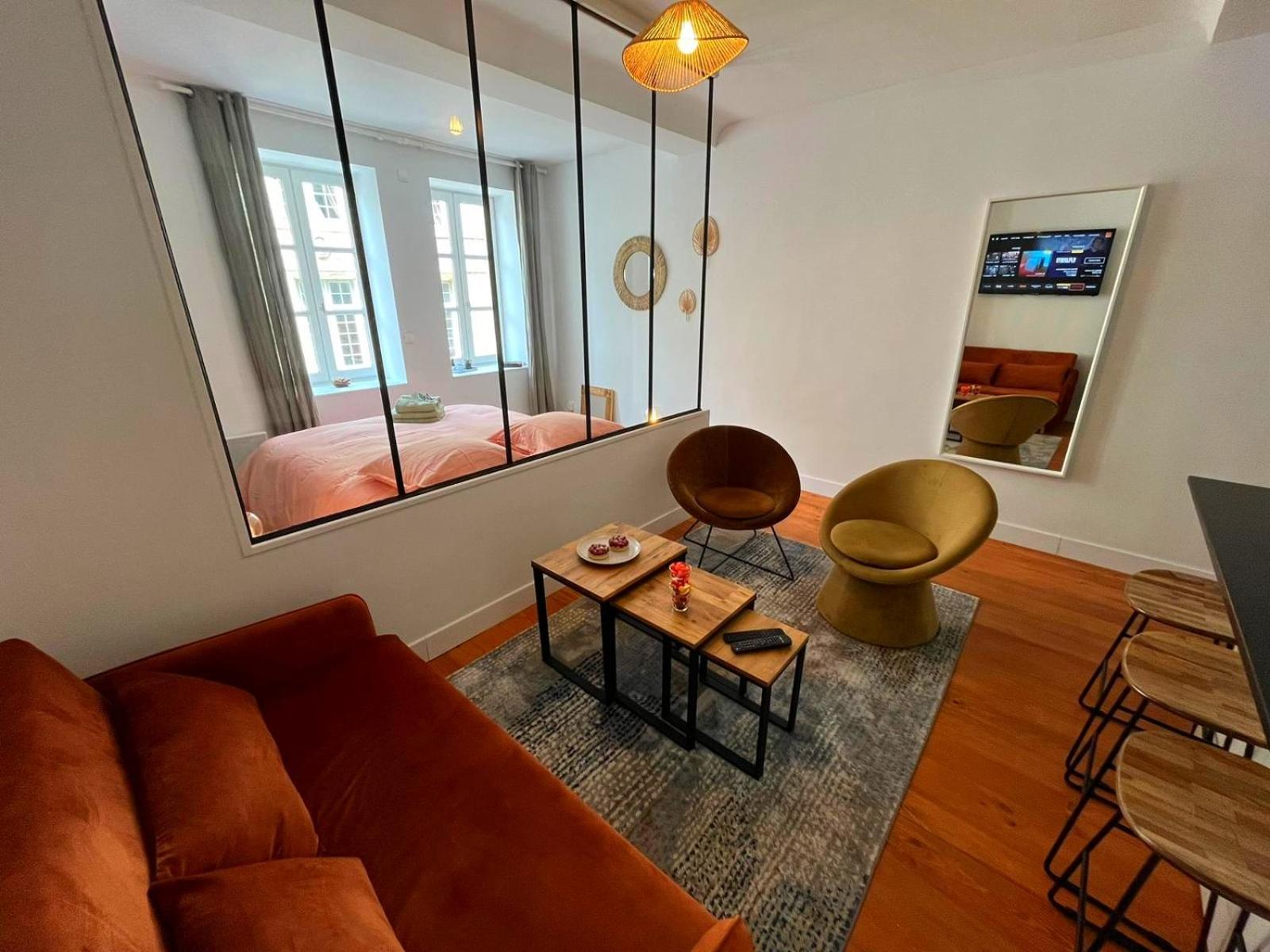 Elegant Studio En Hypercentre Dans Le Quartier Historique Anime Avec Parking Gratuit Caen Kültér fotó